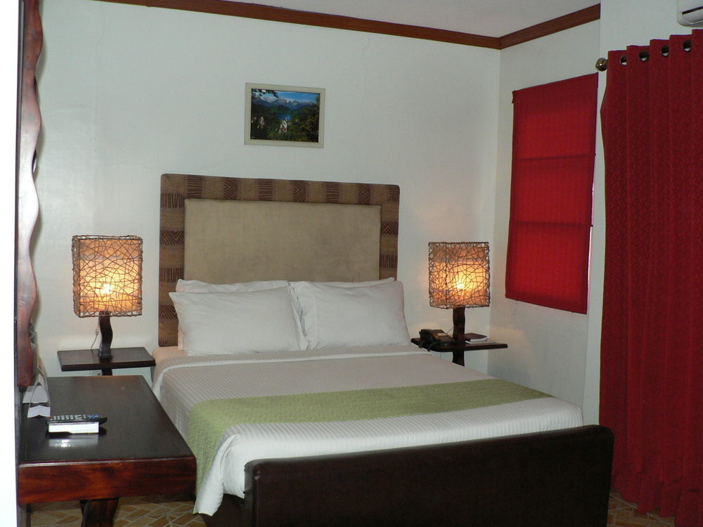 Ecoland Suites & Inn Davao Exterior foto